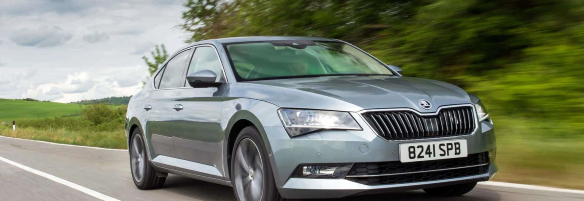 Skoda Superb hatchback review